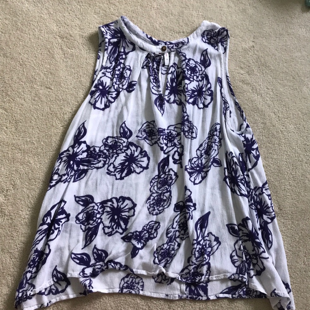 floral flowy tank